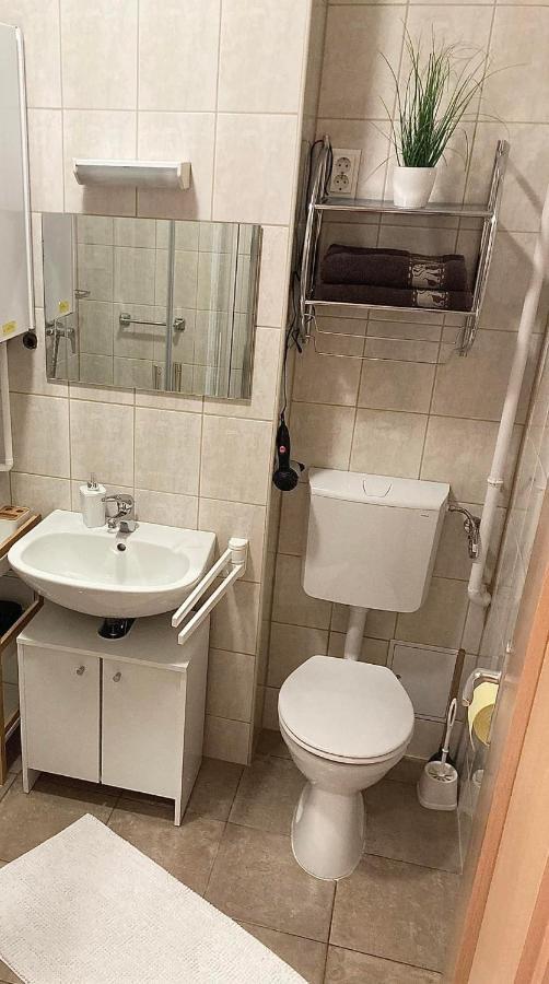 Jade Apartman Hévíz Esterno foto