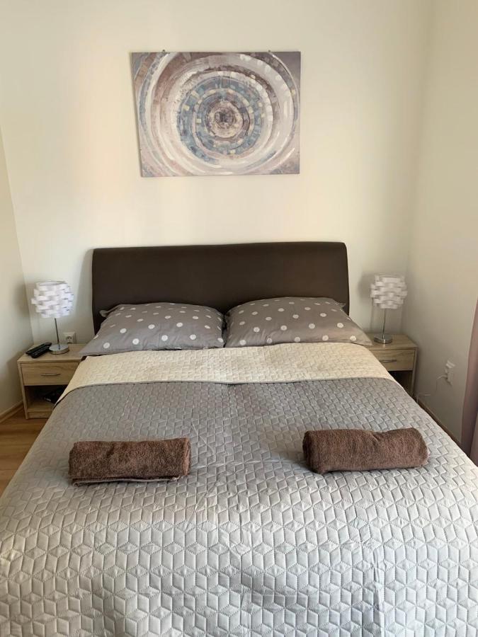 Jade Apartman Hévíz Esterno foto
